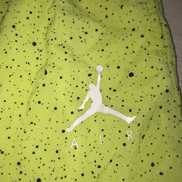 Jordan Neon Poolside flint mesh lined swim Shorts XXL 2xl - Picture 3 of 5